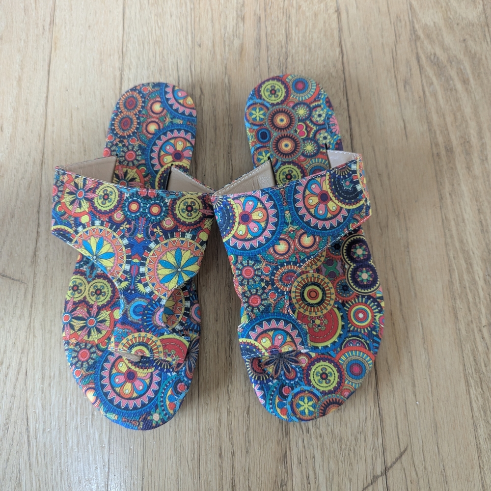 Xdonated Vibrant Patterned Slide Sandals - Picture 2 of 5